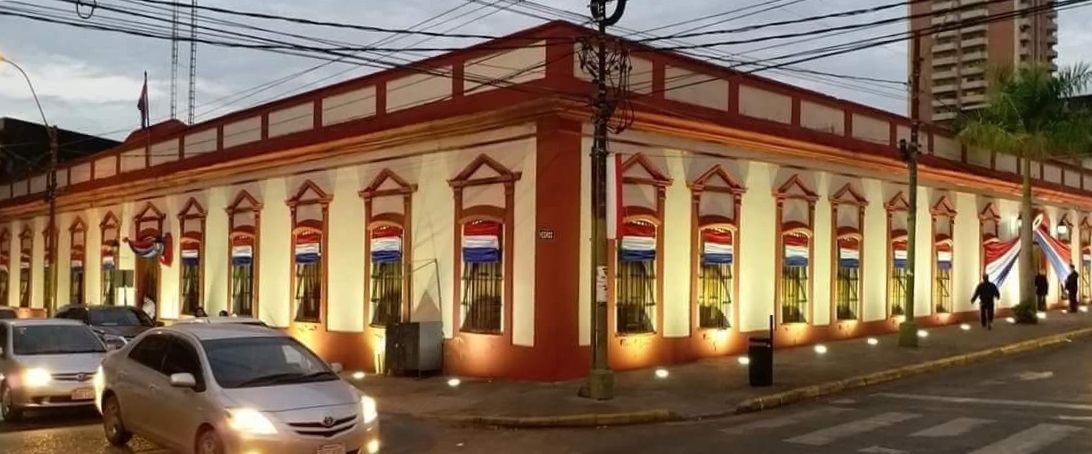 Casona Madame Lynch, local histórico de la Facultad de Derecho y Ciencias Sociales de la UNA, actual sede de Postgrado, Derecho, UNA