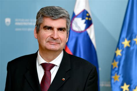 Foto: Dr. Stanislav Raščan, Secretario de Estado de Eslovenia.